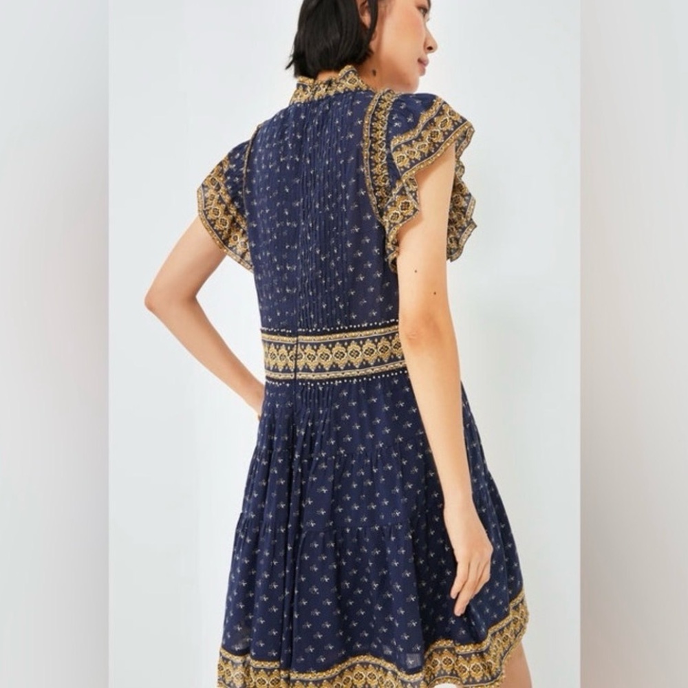 Beautiful Dress in Navy and Gold—get ready for compliments! - Picture 6 of 15